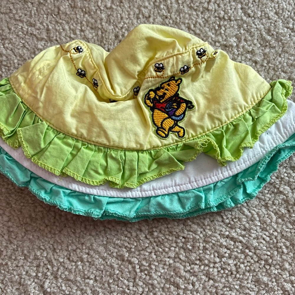 💗5 for $25 Disney Parks Winnie the Pooh hat